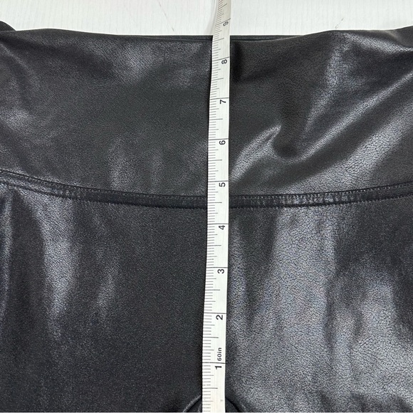 Spanx Faux Leather Leggings Size Small - Picture 10 of 12